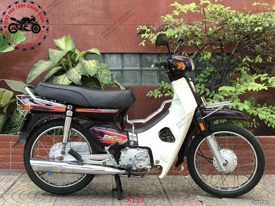 Honda Super Dream  hai thế giới giấc mơ ở Việt Nam  Xe máy